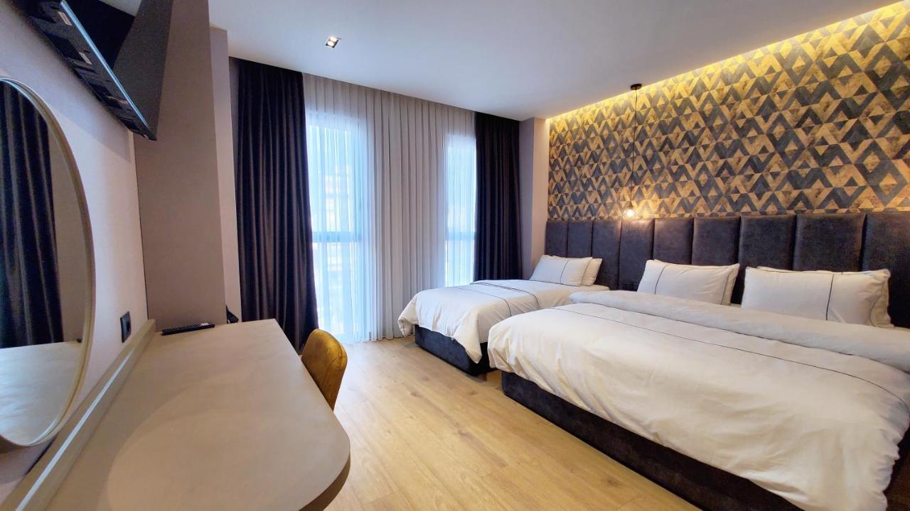 Starlight Hotel Тирана Экстерьер фото